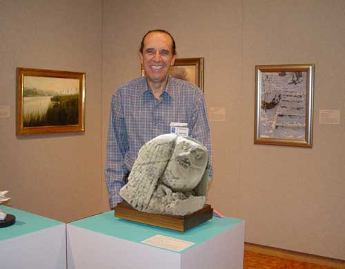 Here I am, proudly standing next to Tundra Talons at the Leigh Yawkey Woodson Art Museum, Wausau, Wisconsin in 2003 
