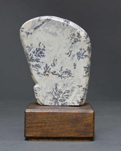A view of the back of Soapstone Owl #3F